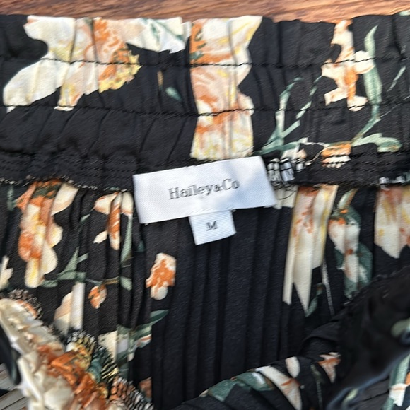 Flowered Maxi Skirt - Picture 2 of 2